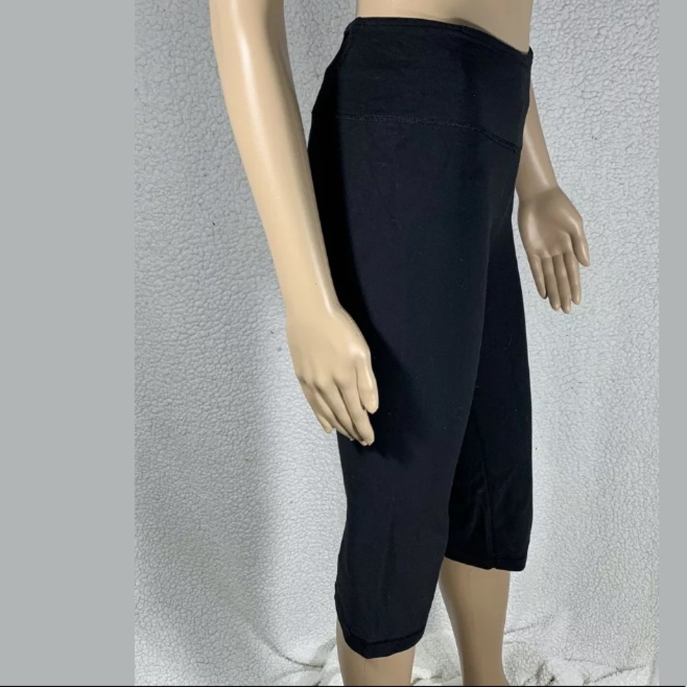 Lululemon Groove Reversible Black Cropped Leggings Womens 4 Y2K Activewear Yoga - Picture 4 of 7